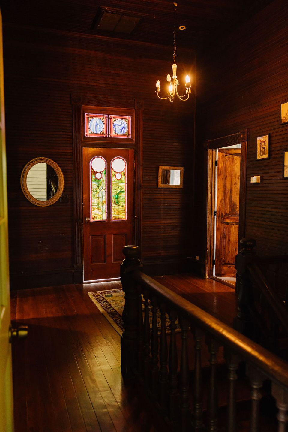 The front porch of the haus